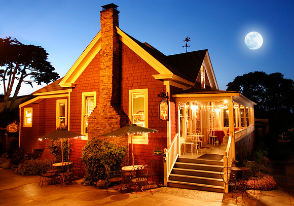 RedHouse Cafe Restaurant