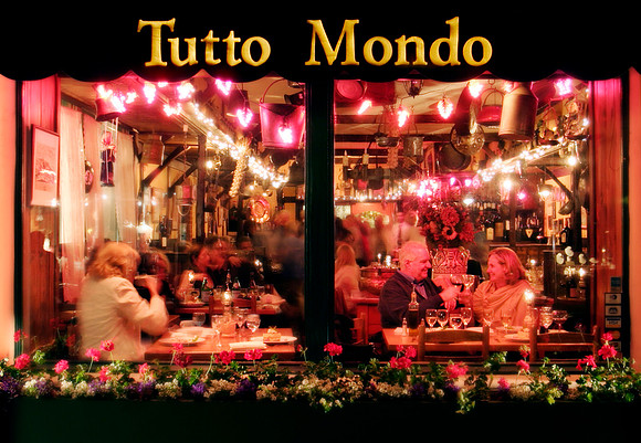 Tutto Mondo Restaurant